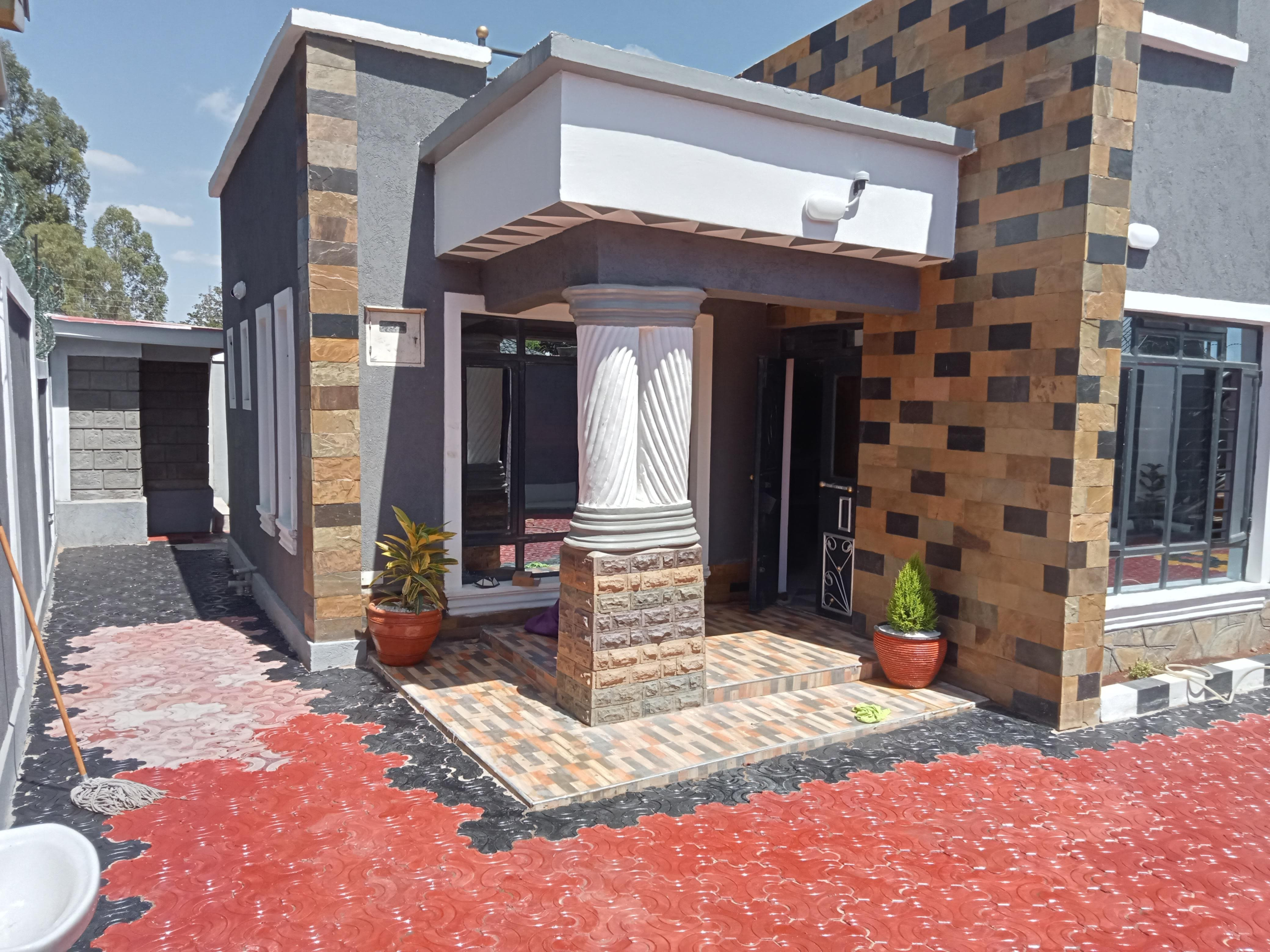 4br maisonette for sale in Kenyatta rd