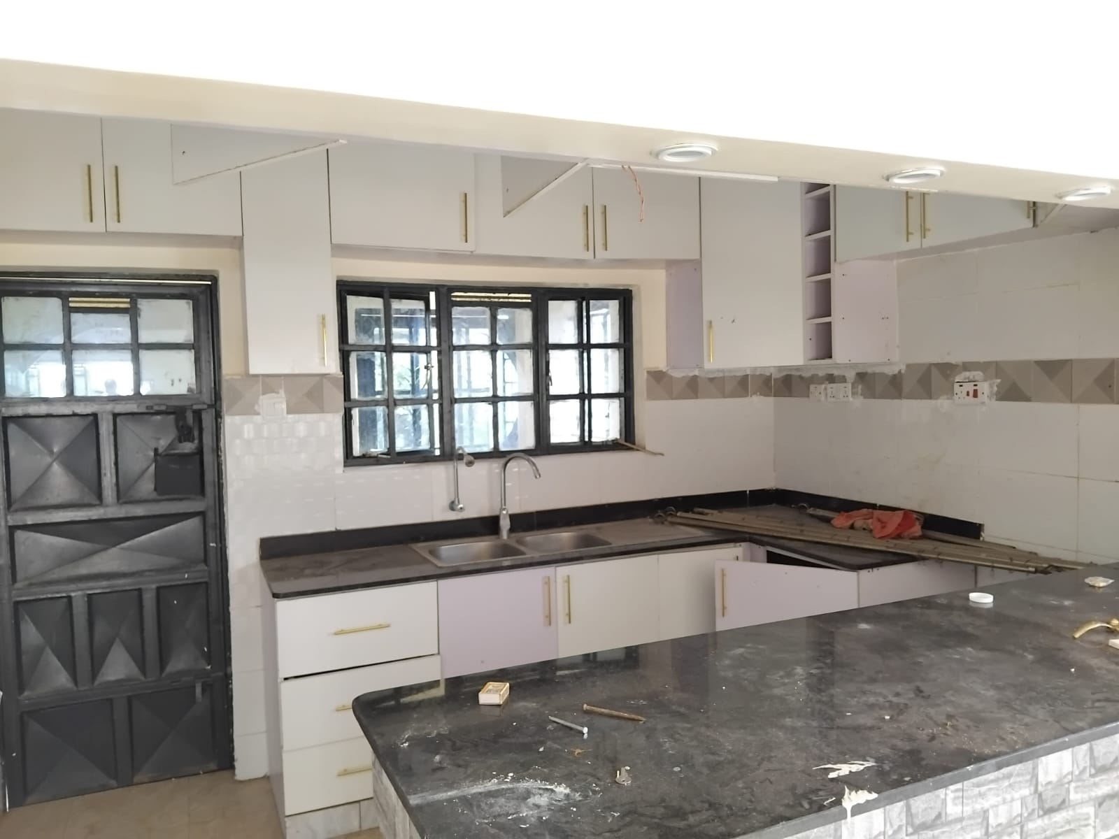 3br bungalow to let in Juja