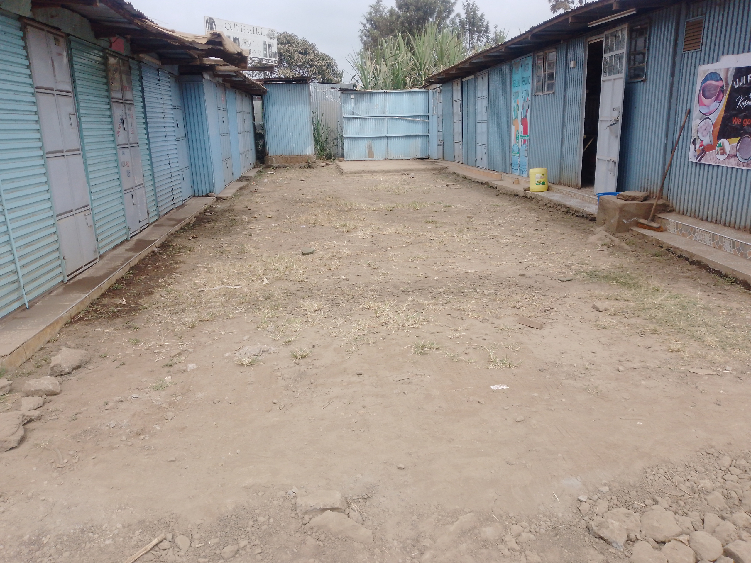 Shops to let Kimbo