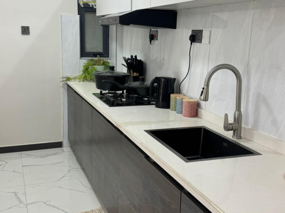 Experience Breathtaking Views And Spacious 2 Bedroom Living Space