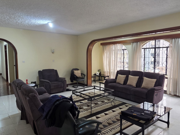Spacious 4-Bedroom Apartment for Sale in Parklands