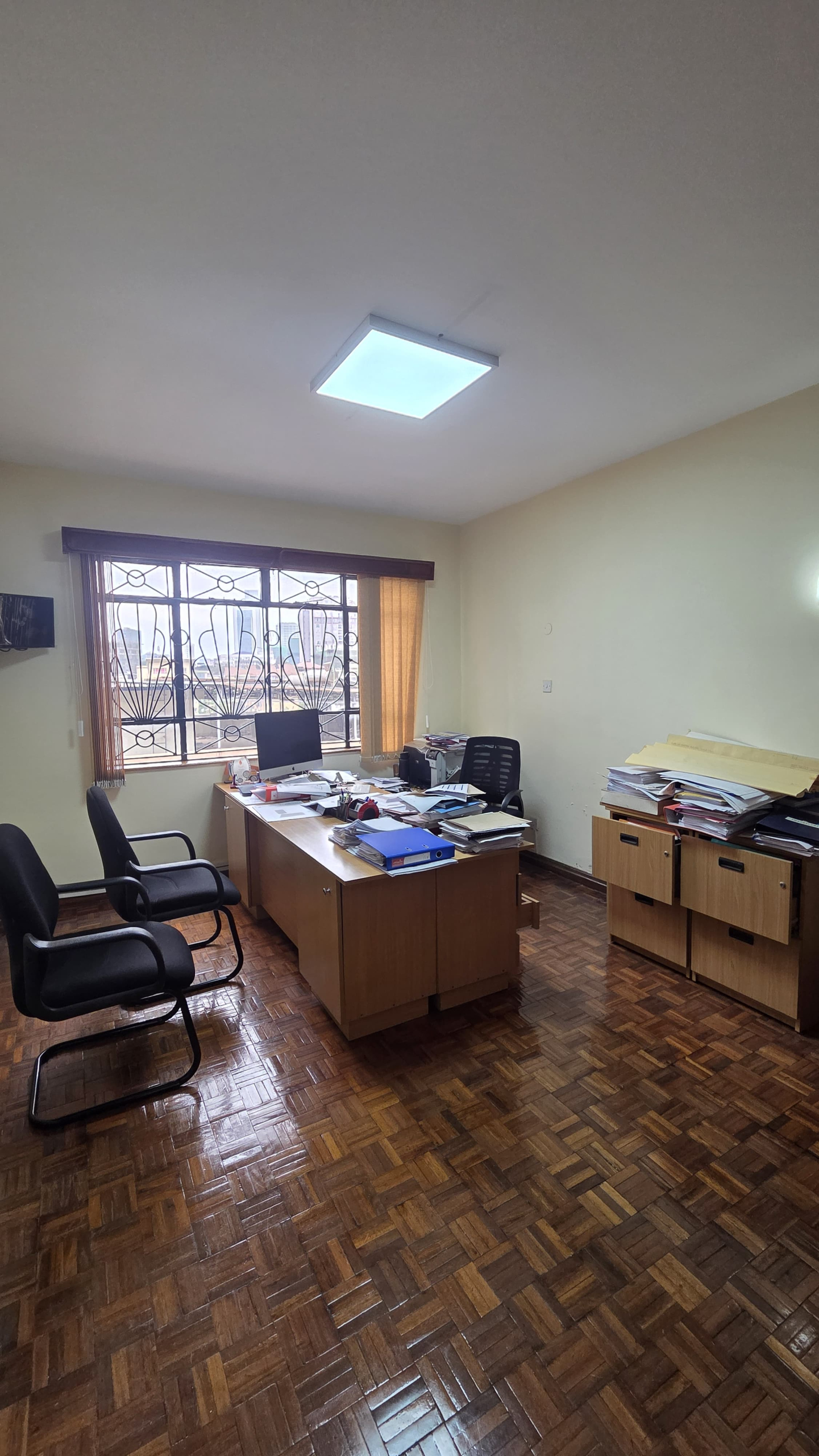 1001338026 Spacious 4-Bedroom Apartment for Sale in Parklands