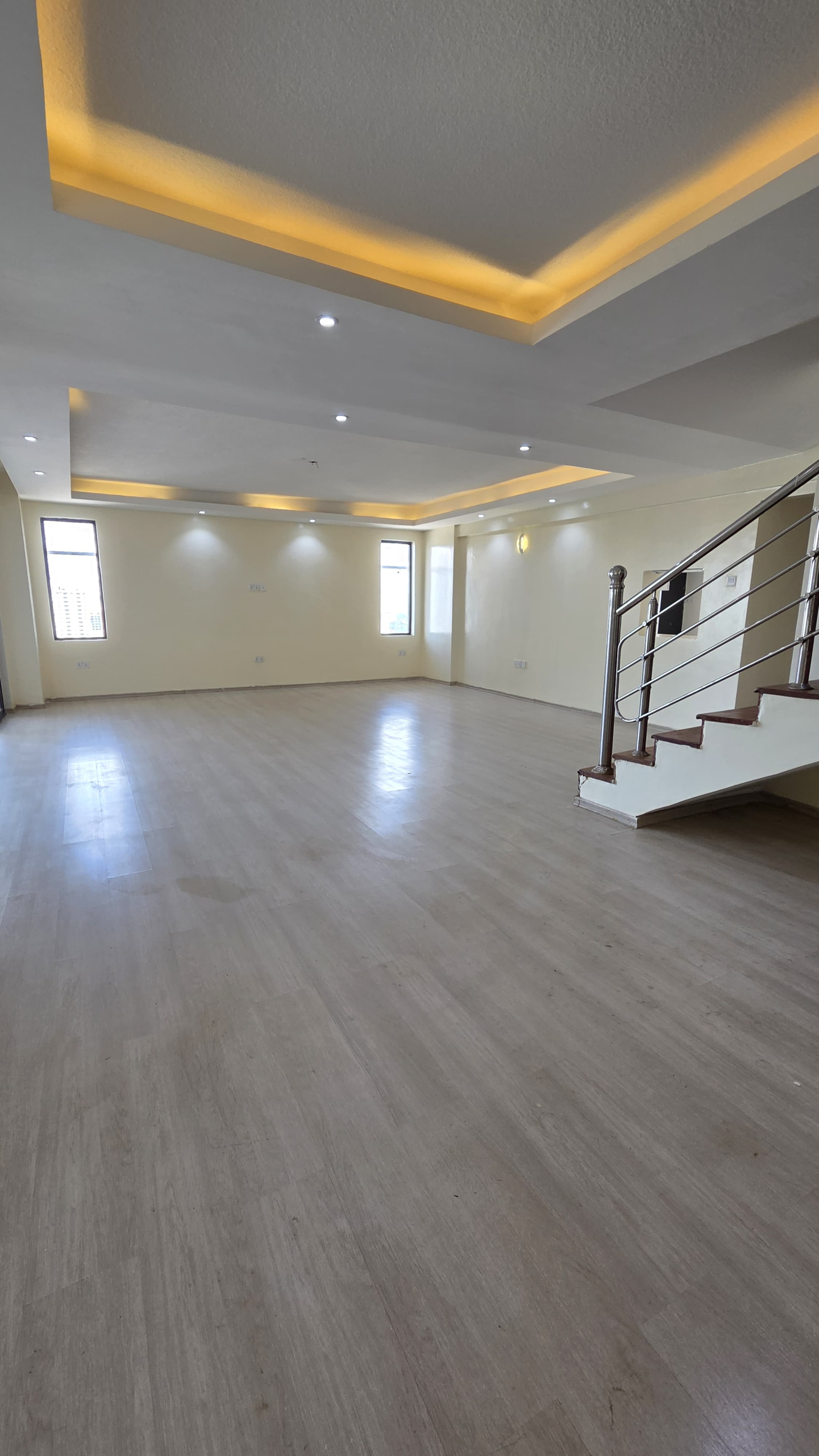 1001350886 Luxury 5 Bedroom Duplex Elevated Living With Panoramic Uninterrupted City Views