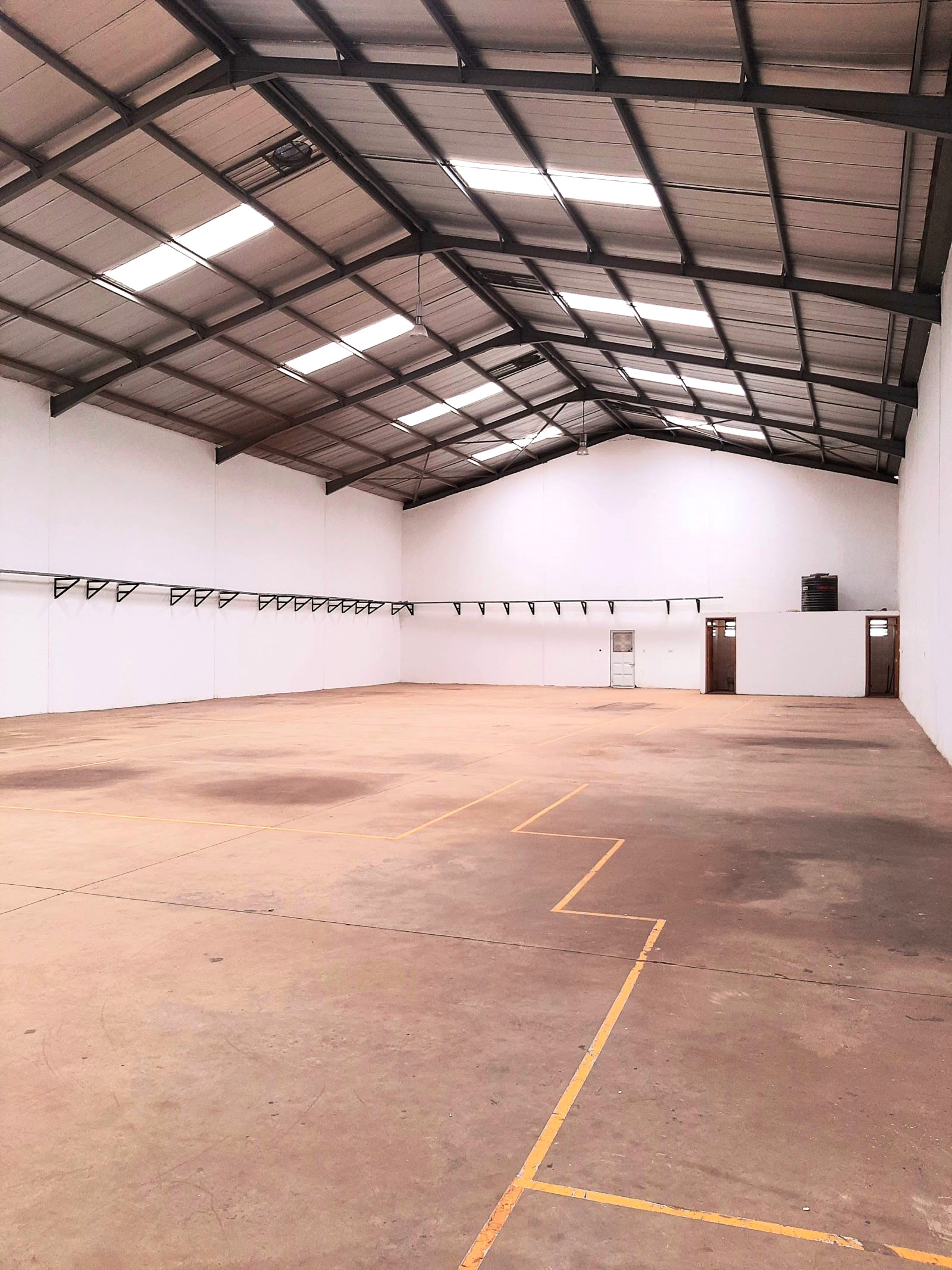 godown 2 Available Industrial Warehouses for rent in Thika